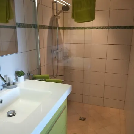 Le Grangeon Bed and breakfast Cruis