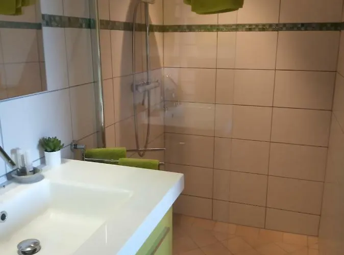 Le Grangeon Bed & Breakfast Cruis